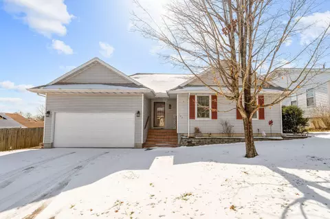 Exterior - 123 Primrose Ln, Branson, MO 65616 photo 2 of 12