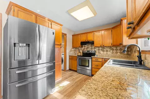 Kitchen - 123 Primrose Ln, Branson, MO 65616 photo 3 of 5