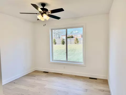 Bedroom - 3921 E Woodhue St, Springfield, MO 65802 photo 1 of 2