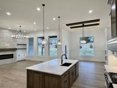 Kitchen - 3921 E Woodhue St, Springfield, MO 65802 photo 7 of 7