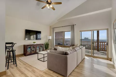 Living - 151 Summer Bay Blvd, Branson, MO 65616 photo 5 of 6