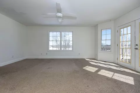 Bedroom - 6419 N Wexford Ln, Springfield, MO 65803 photo 3 of 6