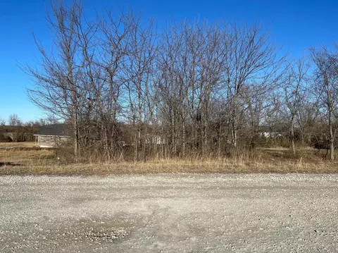 000 Blockade Vlg N, Seligman, MO 65745