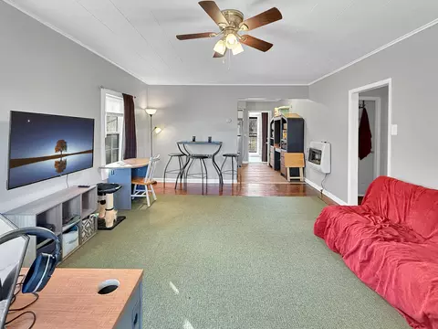 Living - 1486 County Road 357, Thayer, MO 65791 photo 2 of 2