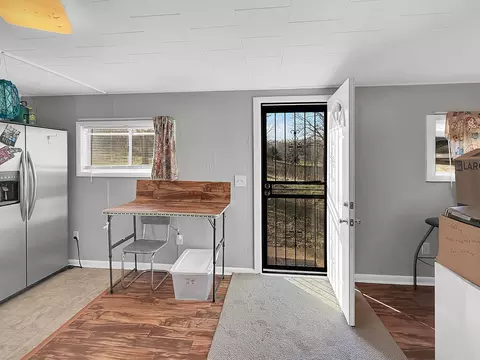 Entry Way - 1486 County Road 357, Thayer, MO 65791 photo 1 of 1