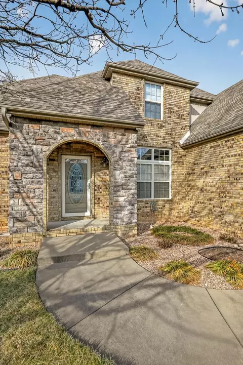 603 E Thornhill Dr, Nixa, MO 65714 photo 3