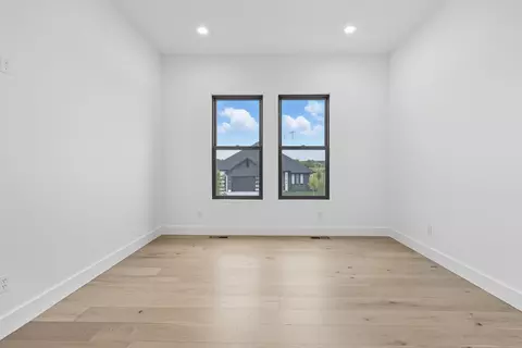 Bedroom - 1744 E Cobblestone Dr, Ozark, MO 65721 photo 5 of 12