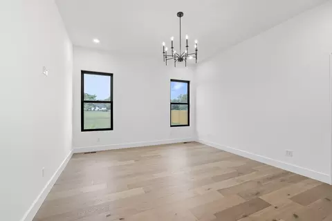 Bedroom - 1744 E Cobblestone Dr, Ozark, MO 65721 photo 10 of 12