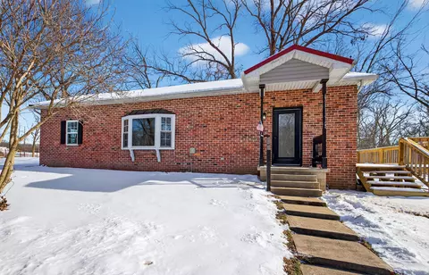 13038 E Minnie Ball Rd, Nevada, MO 64772