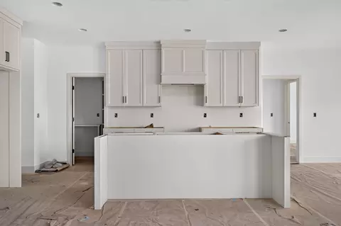 Other - 1601 S Crepe Myrtle Ln, Springfield, MO 65809 photo 11 of 32