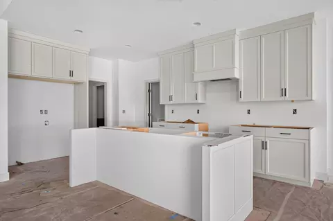 Other - 1601 S Crepe Myrtle Ln, Springfield, MO 65809 photo 10 of 32