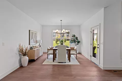 Dining - 1619 S Crepe Myrtle Ln, Springfield, MO 65809 photo 1 of 3
