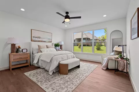 Bedroom - 1619 S Crepe Myrtle Ln, Springfield, MO 65809 photo 1 of 9