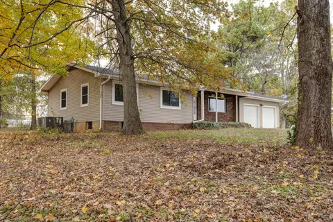 2137 Greene Rd, Sparta, MO 65753 photo 2