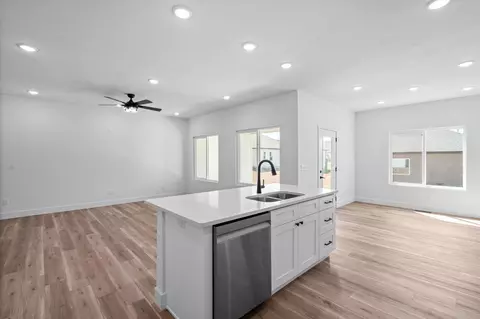 Living - 136 E Kelce Ln, Republic, MO 65738 photo 4 of 5