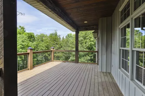 Exterior - 471 Arizona Dr, Branson, MO 65616 photo 6 of 11