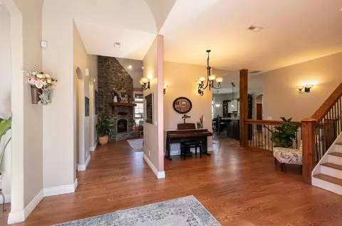 Entry Way - 471 Arizona Dr, Branson, MO 65616 photo 4 of 10