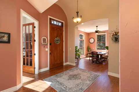 Entry Way - 471 Arizona Dr, Branson, MO 65616 photo 1 of 10