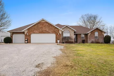 Exterior - 605 Moon Valley Rd, Ozark, MO 65721 photo 1 of 8
