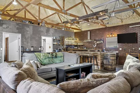 Living - 605 Moon Valley Rd, Ozark, MO 65721 photo 4 of 6
