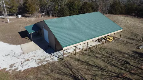 123 Fossil Cove Rd, Cape Fair, MO 65624