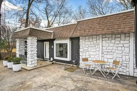 3555 S Mentor Ave, Springfield, MO 65804