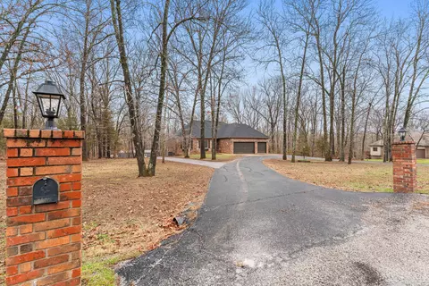 Exterior - 2063 Olde Gate Rd, Nixa, MO 65714 photo 6 of 16