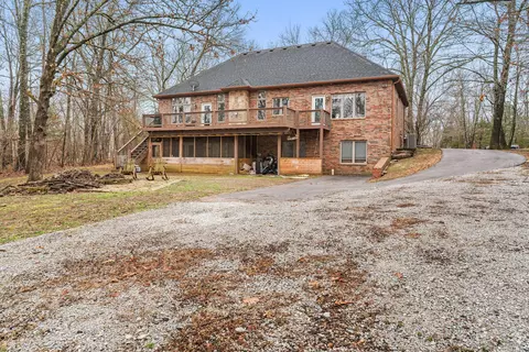 Exterior - 2063 Olde Gate Rd, Nixa, MO 65714 photo 13 of 16