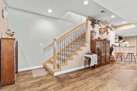 Entry Way - 2063 Olde Gate Rd, Nixa, MO 65714 photo 5 of 8