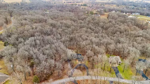View/Area - 2063 Olde Gate Rd, Nixa, MO 65714 photo 3 of 9