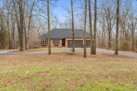 Exterior - 2063 Olde Gate Rd, Nixa, MO 65714 photo 5 of 16