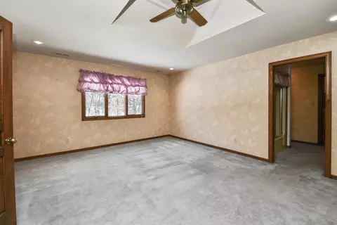 Bedroom - 5308 S Kissick Ave, Springfield, MO 65804 photo 7 of 11