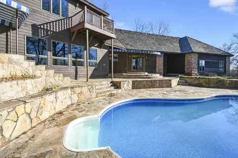 Exterior - 5308 S Kissick Ave, Springfield, MO 65804 photo 14 of 28