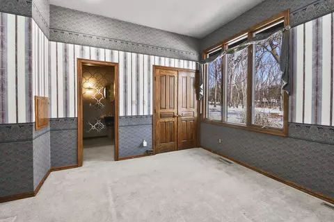 Bedroom - 5308 S Kissick Ave, Springfield, MO 65804 photo 3 of 11