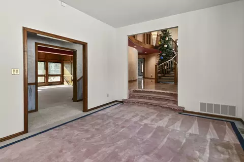 Living - 5308 S Kissick Ave, Springfield, MO 65804 photo 1 of 16