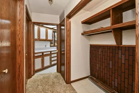 Entry Way - 5308 S Kissick Ave, Springfield, MO 65804 photo 10 of 11
