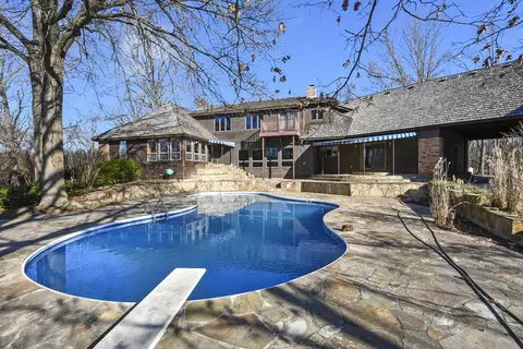 Exterior - 5308 S Kissick Ave, Springfield, MO 65804 photo 18 of 28