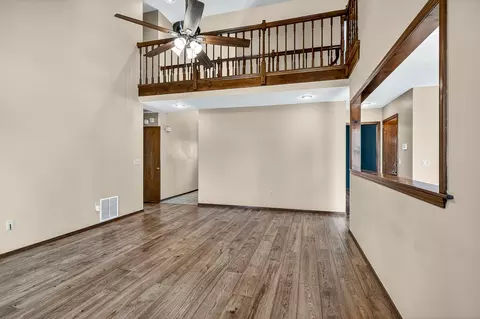 3860 S Parklane Ave, Springfield, MO 65807 photo 11