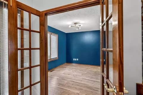 3860 S Parklane Ave, Springfield, MO 65807 photo 12
