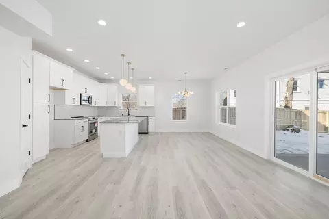 Other - 1309 E Blaine St, Springfield, MO 65803 photo 5 of 10