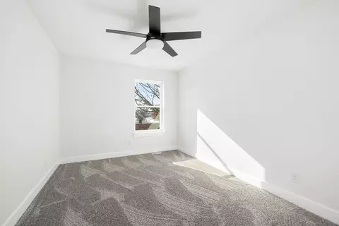 Bedroom - 1309 E Blaine St, Springfield, MO 65803 photo 6 of 9