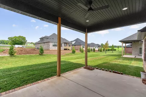 Exterior - 1643 S Crepe Myrtle Ln, Springfield, MO 65809 photo 7 of 7
