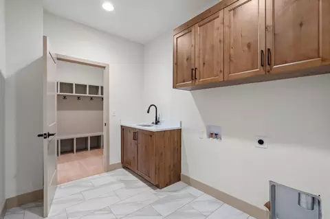 Other - 1643 S Crepe Myrtle Ln, Springfield, MO 65809 photo 7 of 7