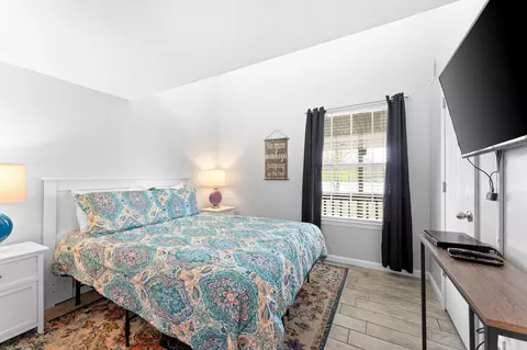 Bedroom - 10 Scenic Ct #8, Branson, MO 65616 photo 1 of 4