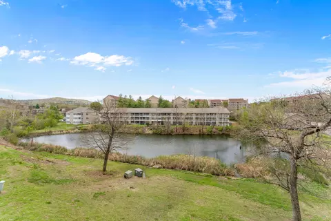View/Area - 10 Scenic Ct #8, Branson, MO 65616 photo 1 of 3