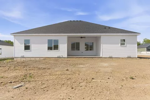 Exterior - 148 E Kelce Ln, Republic, MO 65738 photo 5 of 6