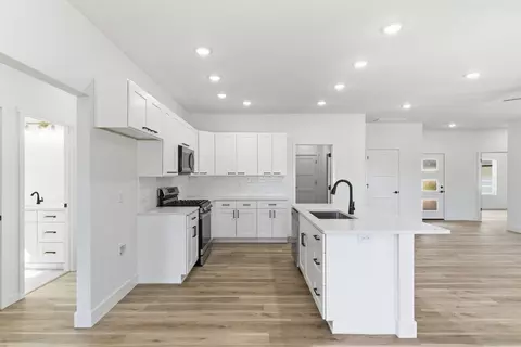 Kitchen - 148 E Kelce Ln, Republic, MO 65738 photo 1 of 3