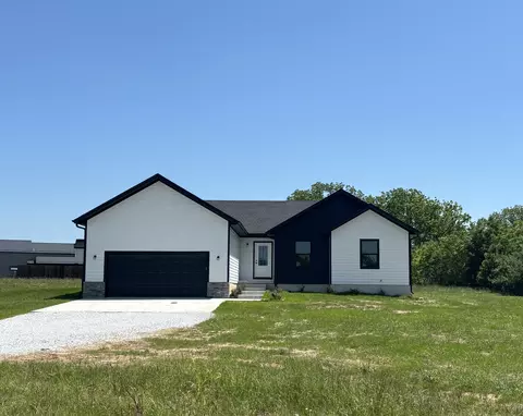 14676 Lawrence 2107p, Mount Vernon, MO 65712