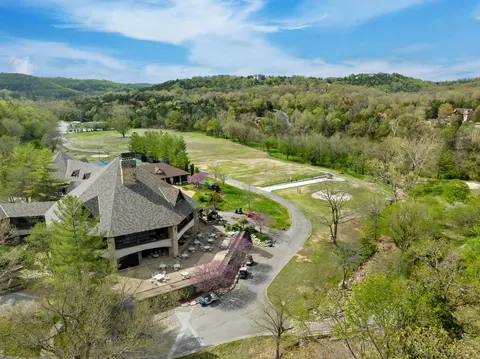 View/Area - 1069 Golf Dr #6, Branson West, MO 65737 photo 5 of 9