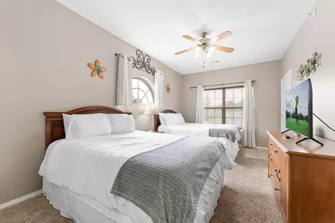 Bedroom - 1069 Golf Dr #6, Branson West, MO 65737 photo 4 of 6
